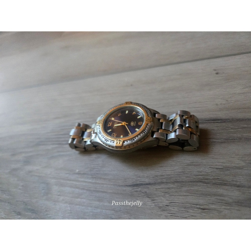 VTG Fossil Blue Watch Mens AM-3197 Blue Dial Two Tone SS Gold 100M Sport Diver - Picture 5 of 6